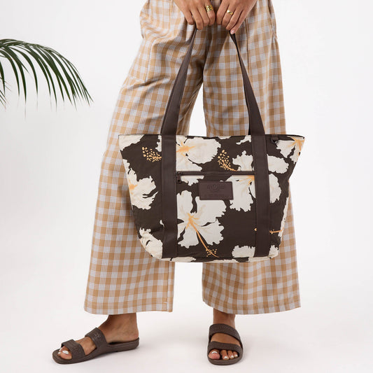 KEEP IT LIGHT ZIPPER TOTE - US 7737
