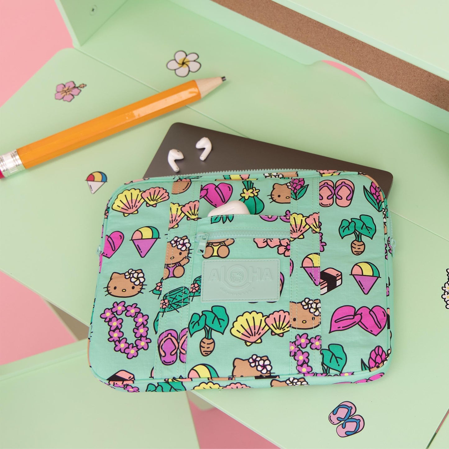 13 INCH KEEP IT LIGHT LAPTOP CASE - US 2062