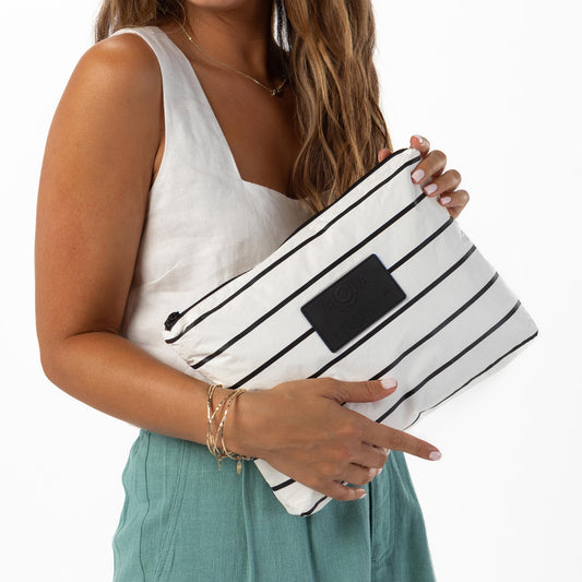MID POUCH - US 4873