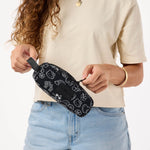 KEEP IT LIGHT PENCIL CASE - US 1415
