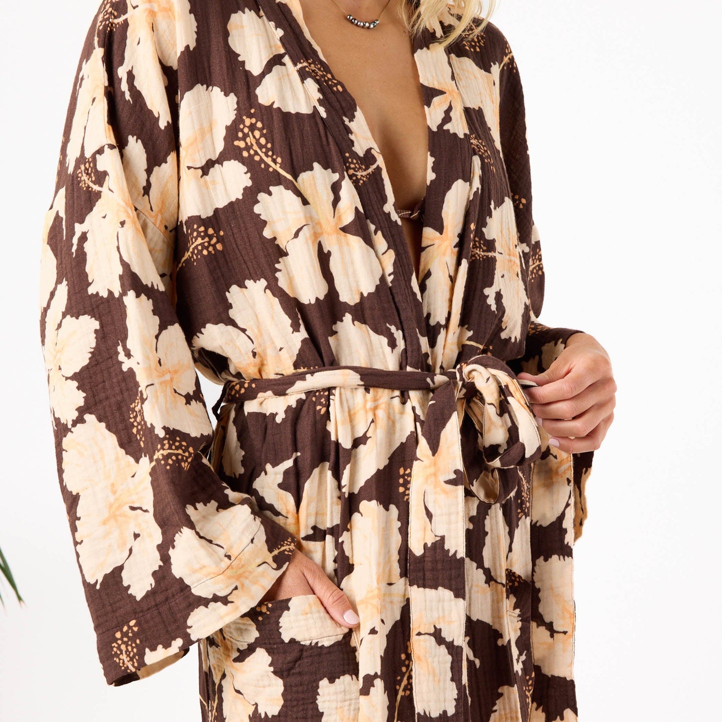 STAYCATION ROBE - US 2687
